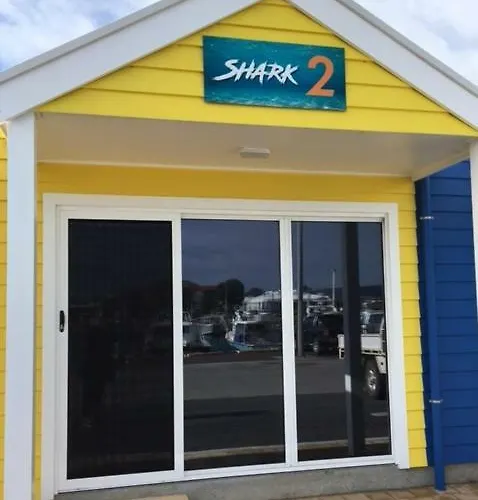 Port Lincoln Shark Apartment 2