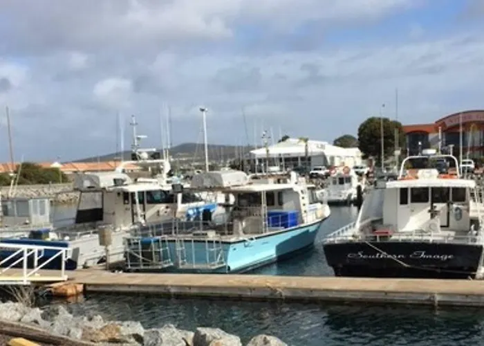 Port Lincoln Shark Apartment 2
