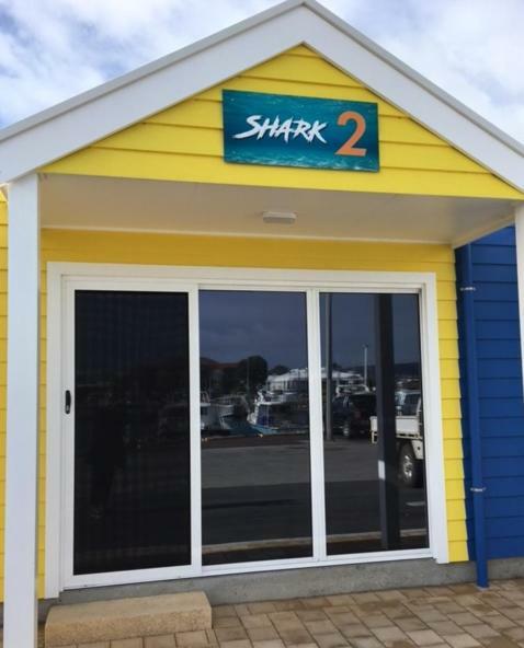 Shark 2 * Port Lincoln
